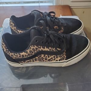 Cheetah Vans